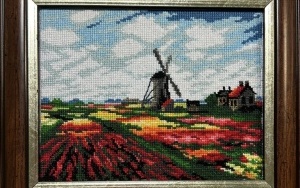 Claude Monet - Pola tulipanów z wiatrakiem w Rijnsburg