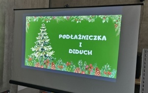 Lekcja rozpoczęła się od prezentacji