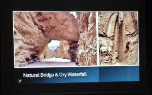 Naturalny most i suchy wodospad skalny