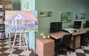 Obrazy z wystawy Dwór Polski