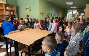 Przedszkolaki poznają czytelnie 