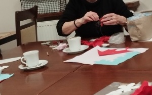 Broszki z foamiranu (11)