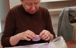 Broszki z foamiranu (13)