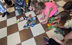 Filia nr 2 - dzieci prezentują efekty swojej pracy