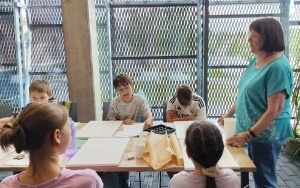 Anita Jóźwik opowiada o technice druku botanicznego