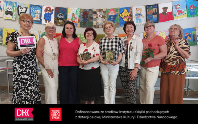 Zdjęcie przedstawia uczestniczki spotkania DKK 